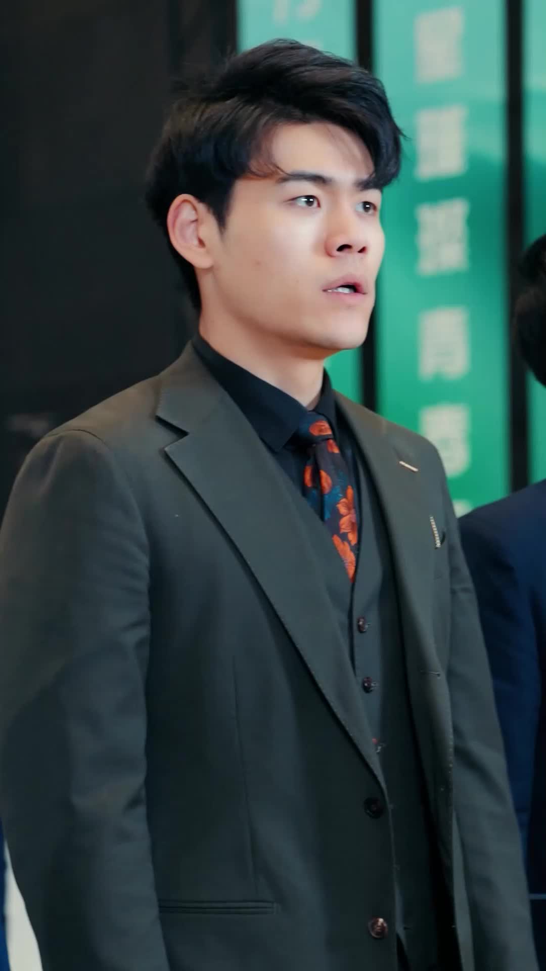 Episode 13 - Triliuner Berkedok Mahasiswa